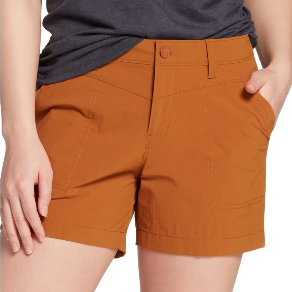 Women's Alpine Design Latitude Tech Shorts Cream Beige Cargo Shorts Size 10 - Picture 7 of 8